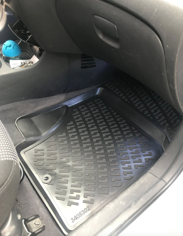Hyundai Accent Era Uyumlu 4.5D 2006-2012 Havuzlu Paspas
