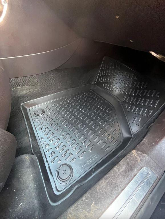 Volkswagen Passat B7 2010-2015 Uyumlu 4.5D Havuzlu Paspas