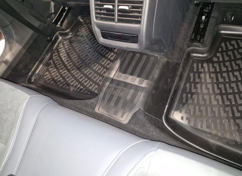 Volkswagen Passat B9 2022 Sonrası Uyumlu 4.5D Havuzlu Paspas | Variant