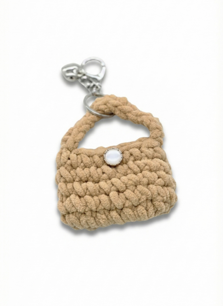 Krem Peluş Mini Çanta Formlu Charm Anahtarlık / Aksesuar