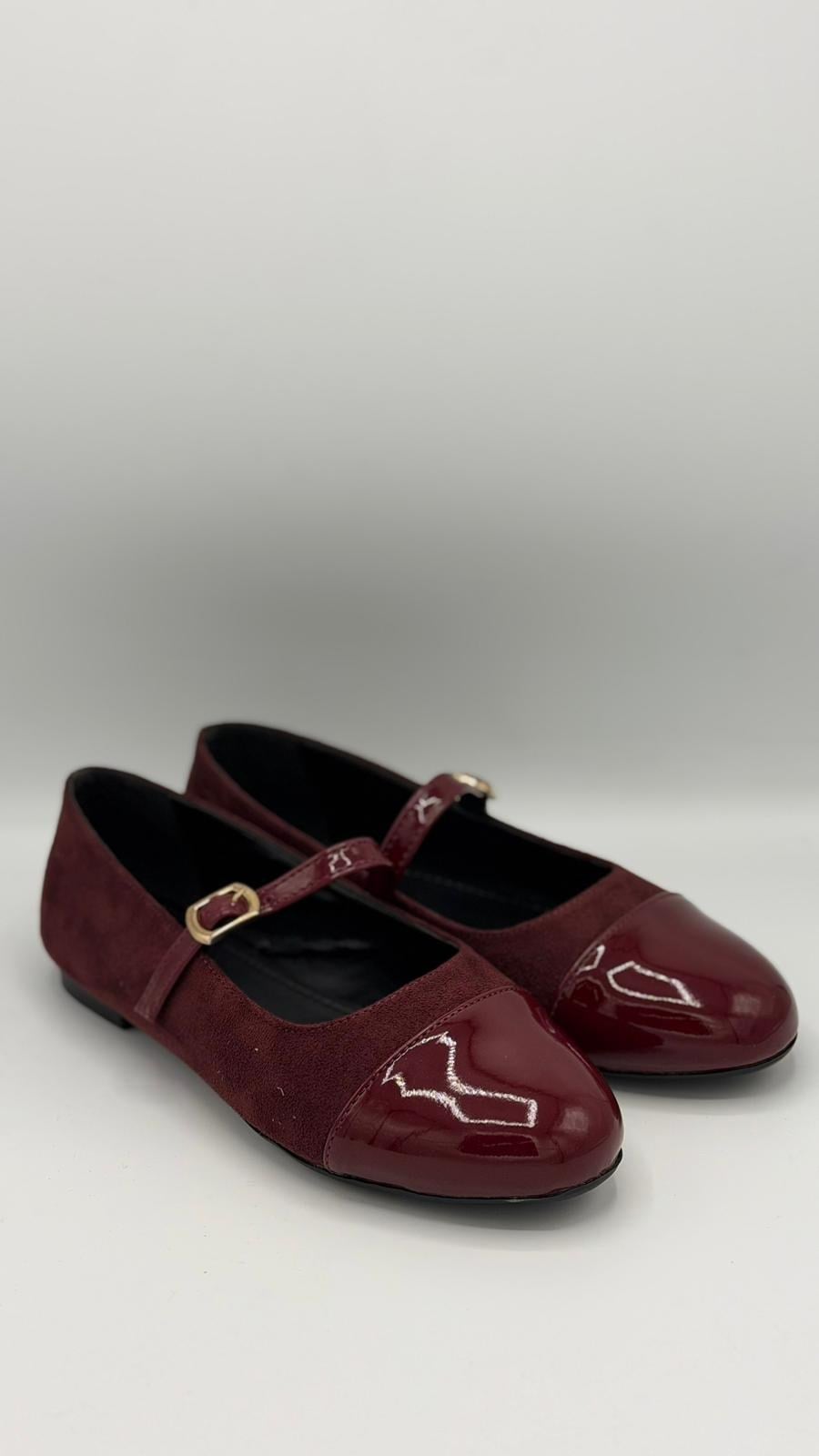 LUVESTASHOES BORDO BURUN RUGAN DETAYLI SÜET BABET