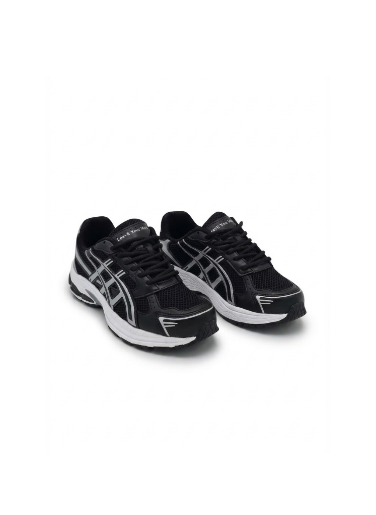 luvestashoes luna sneaker