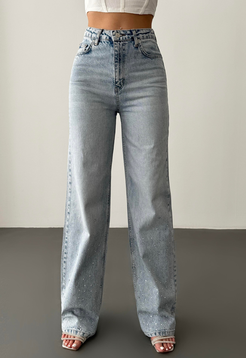 Taş Detaylı Yüksek Bel Wide Leg Kot Pantolon – Açık Mavi