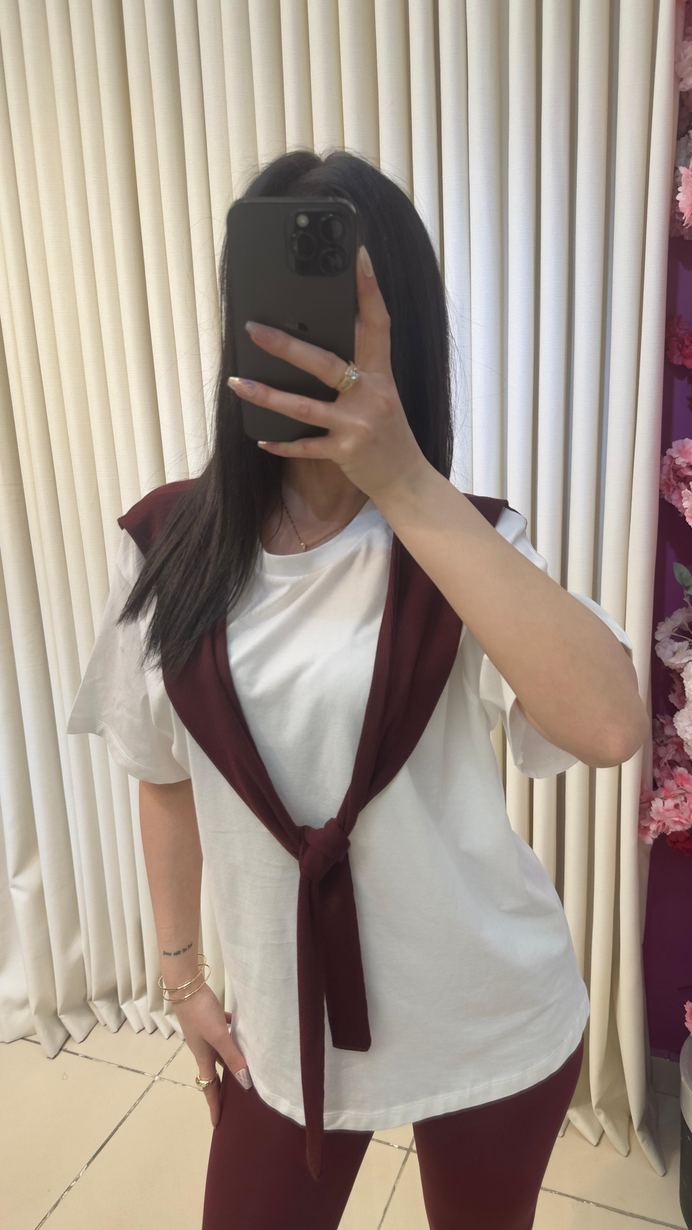 BAĞLAMALI BORDO ŞAL DETAYLI TSHIRT - BEYAZ
