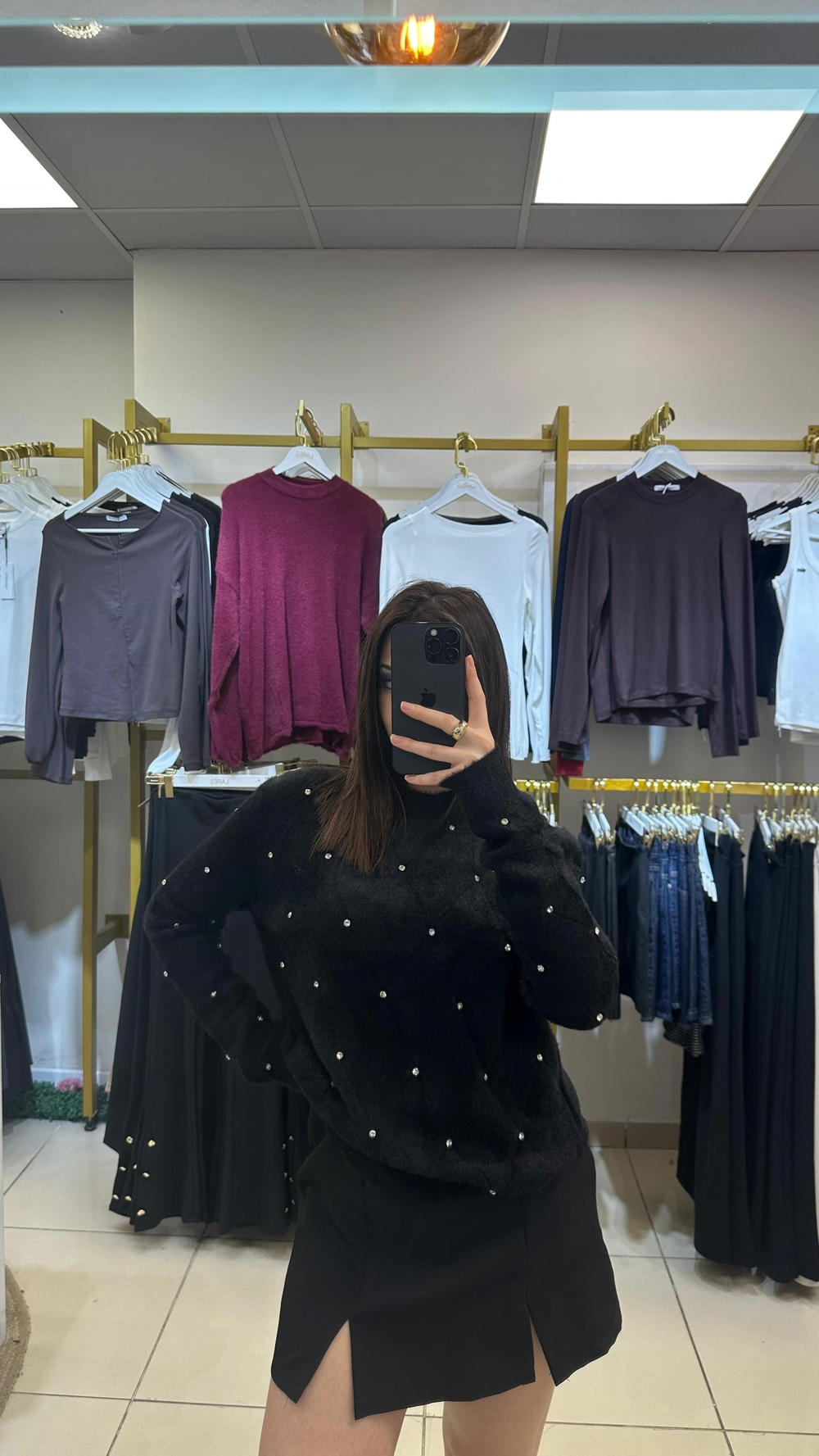 Siyah renk taşlı yumoş premium triko