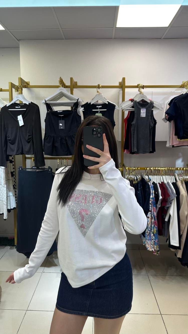 Taşlı uzun kollu marka tshirt