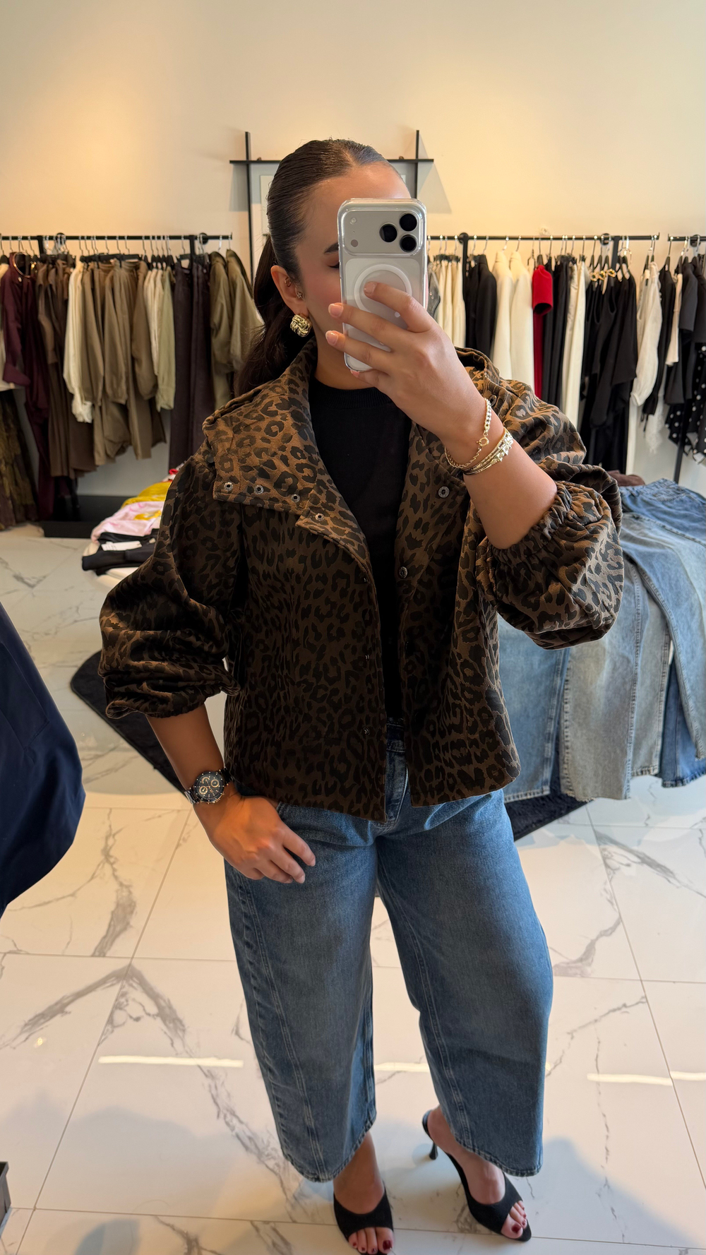 Yanı Dikiş Detaylı Mom Jean 