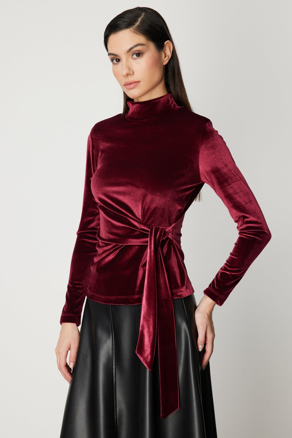On Beli Bağlamalı Dokulu Bluz BORDO