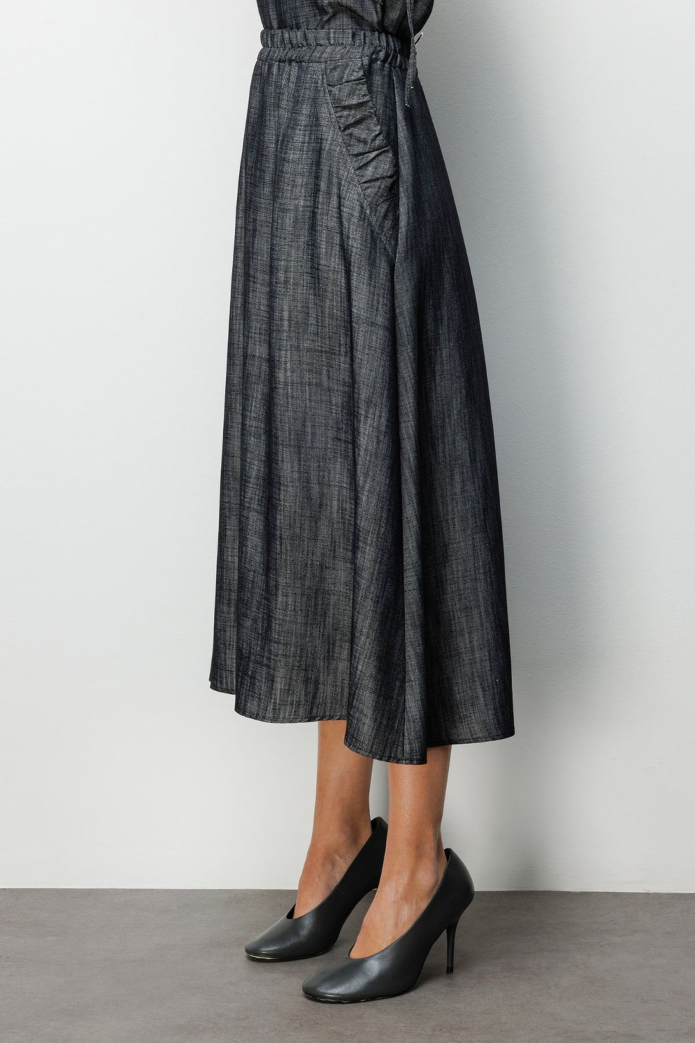 On Beli Lastikli Maxi Etek Siyah
