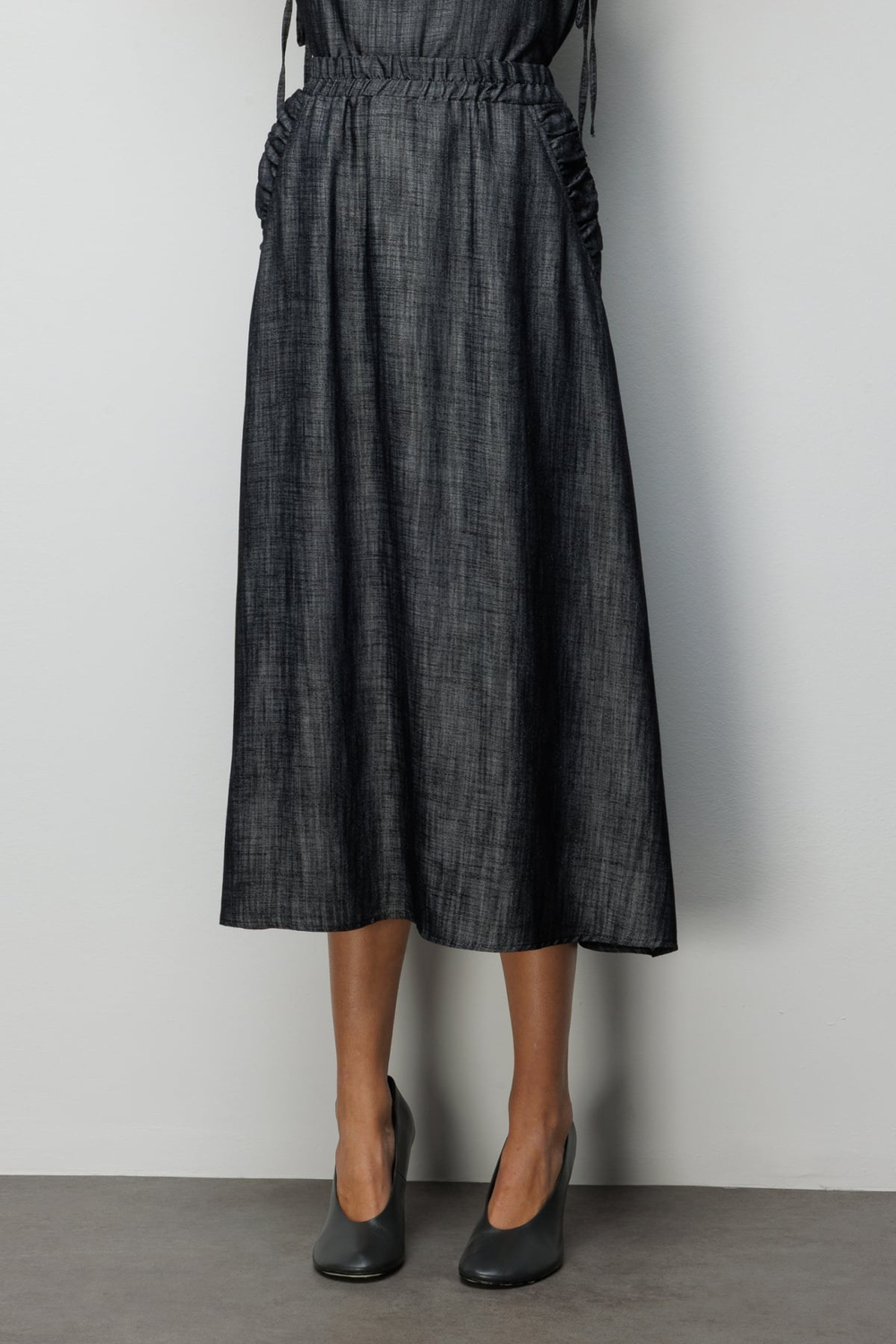 On Beli Lastikli Maxi Etek Siyah