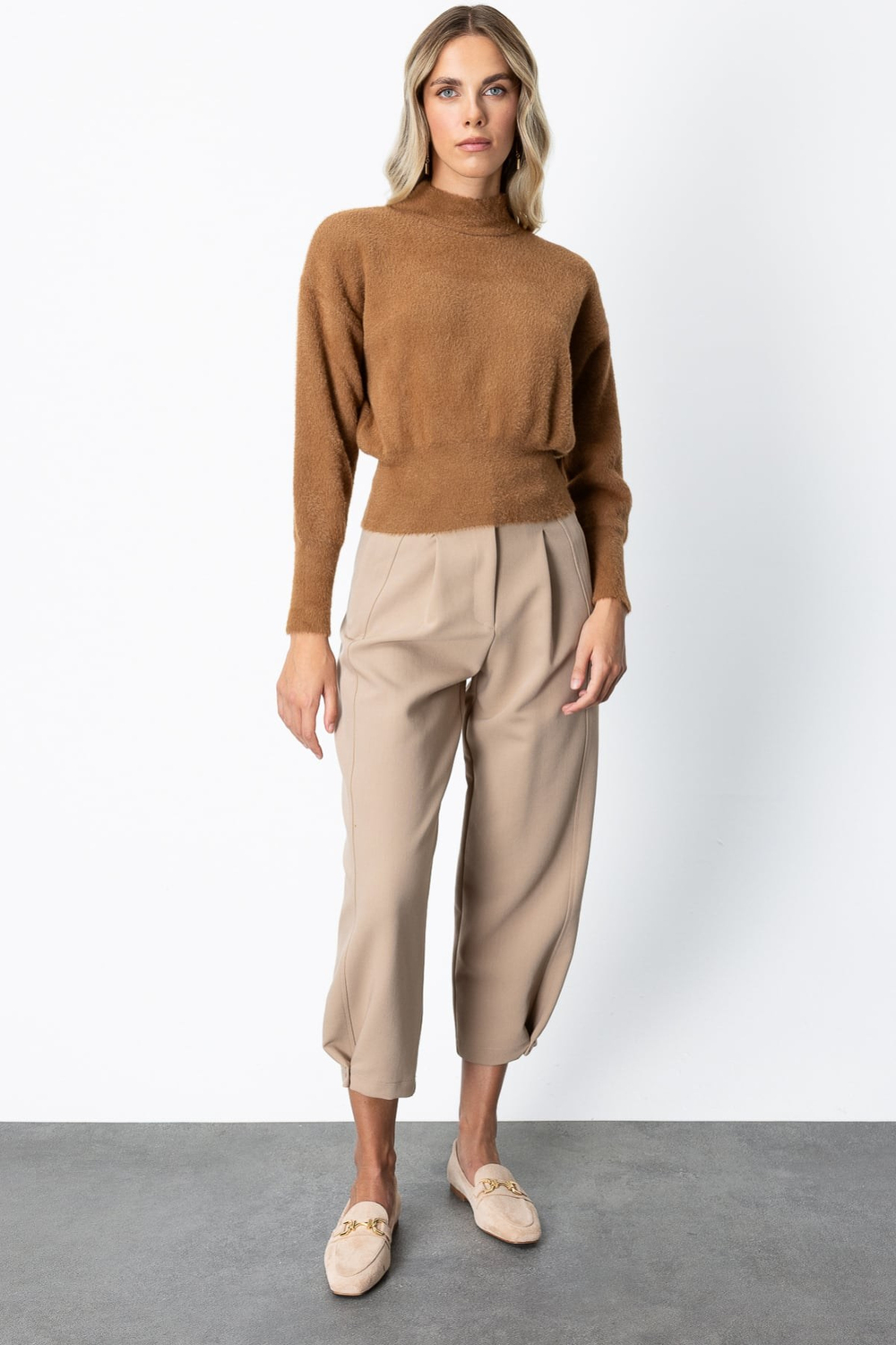 On Dik Yaka Peluş Kazak CAMEL
