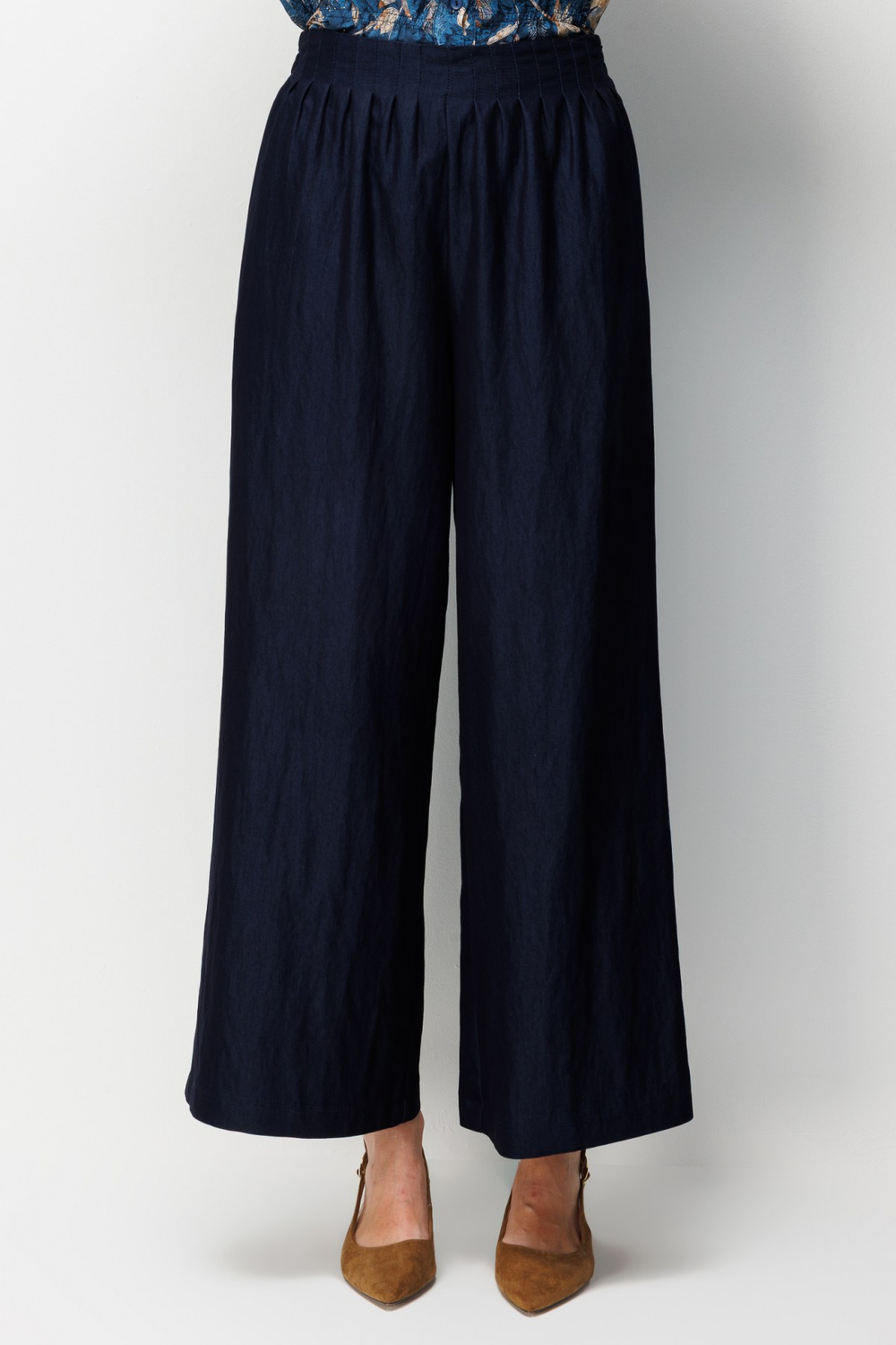 On Dikiş Detaylı Geniş Paça Pantolon LACIVERT