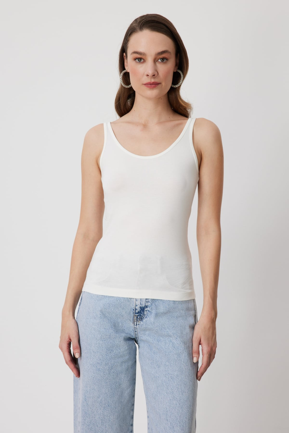 On İnce Askılı Basic Bluz EKRU