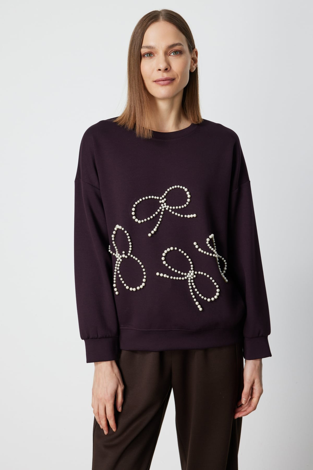 On İncili Fiyonk İşlemeli Sweat BORDO