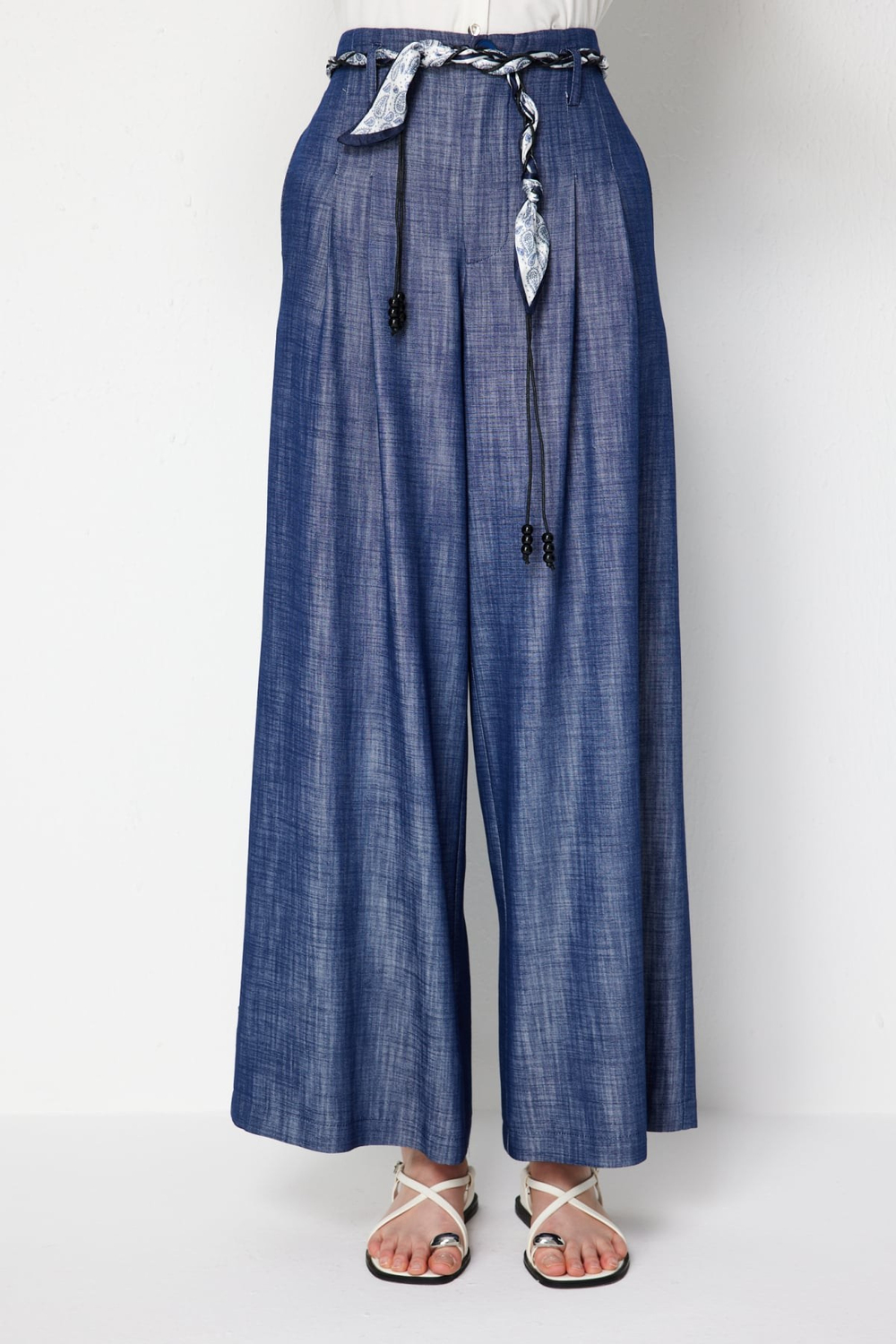 On İp Kemerli Bol Paça Pileli Pantolon INDIGO