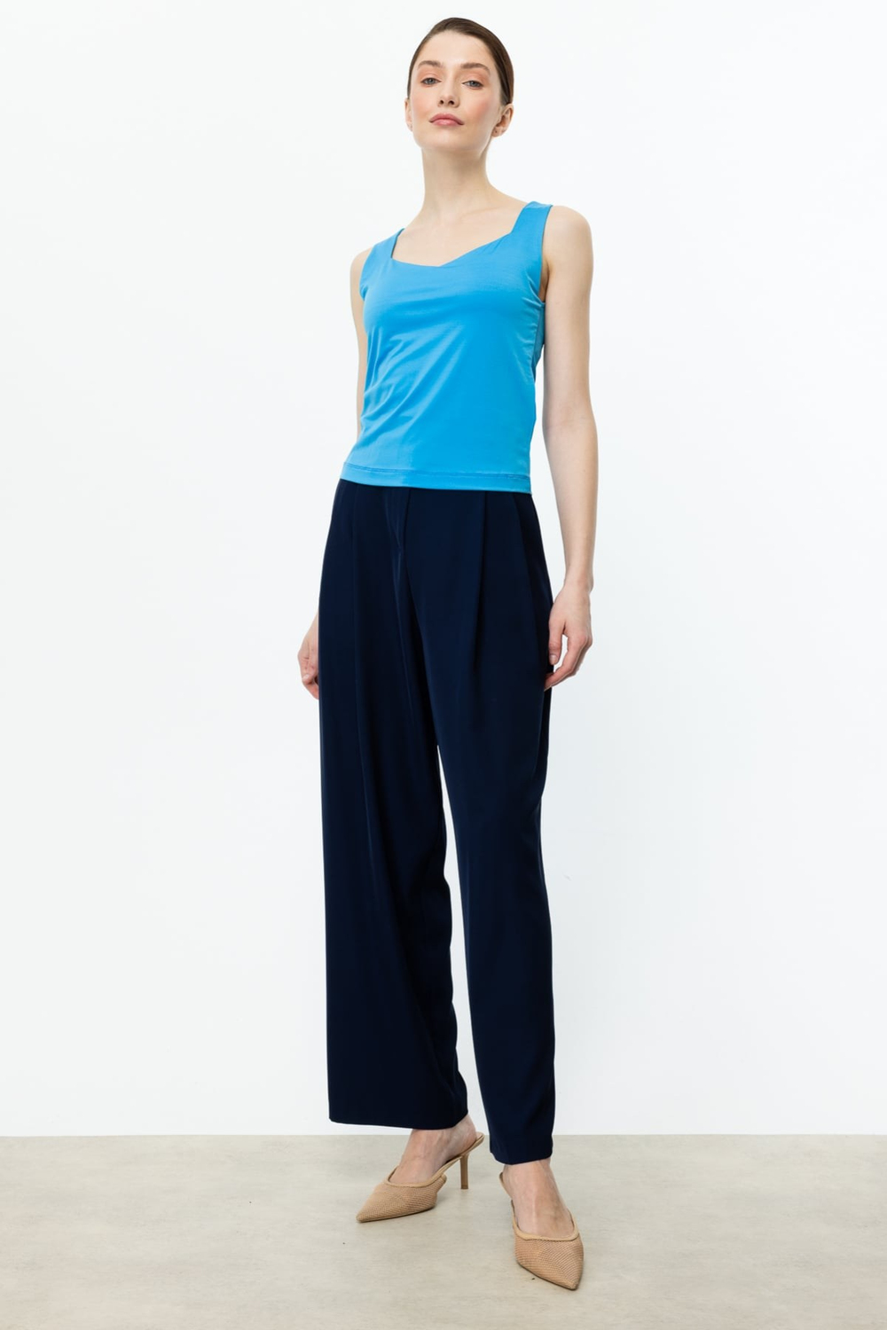 On Kalın Askılı Basic Bluz BLUE