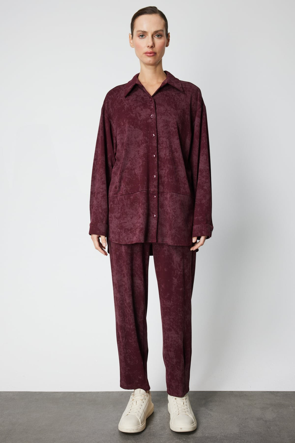 On Paçası Dikişli Batik Desenli Eşofman Altı Bordo