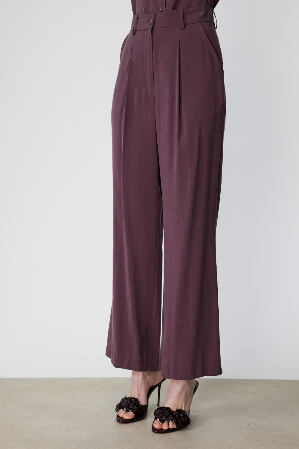On Pile Detaylı Bol Paça Pantolon BORDO