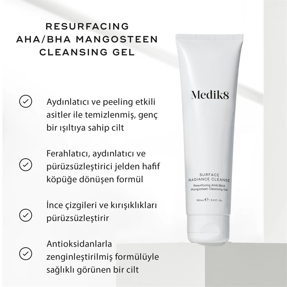 Medik8  Surface Radiance Cleanse P08773