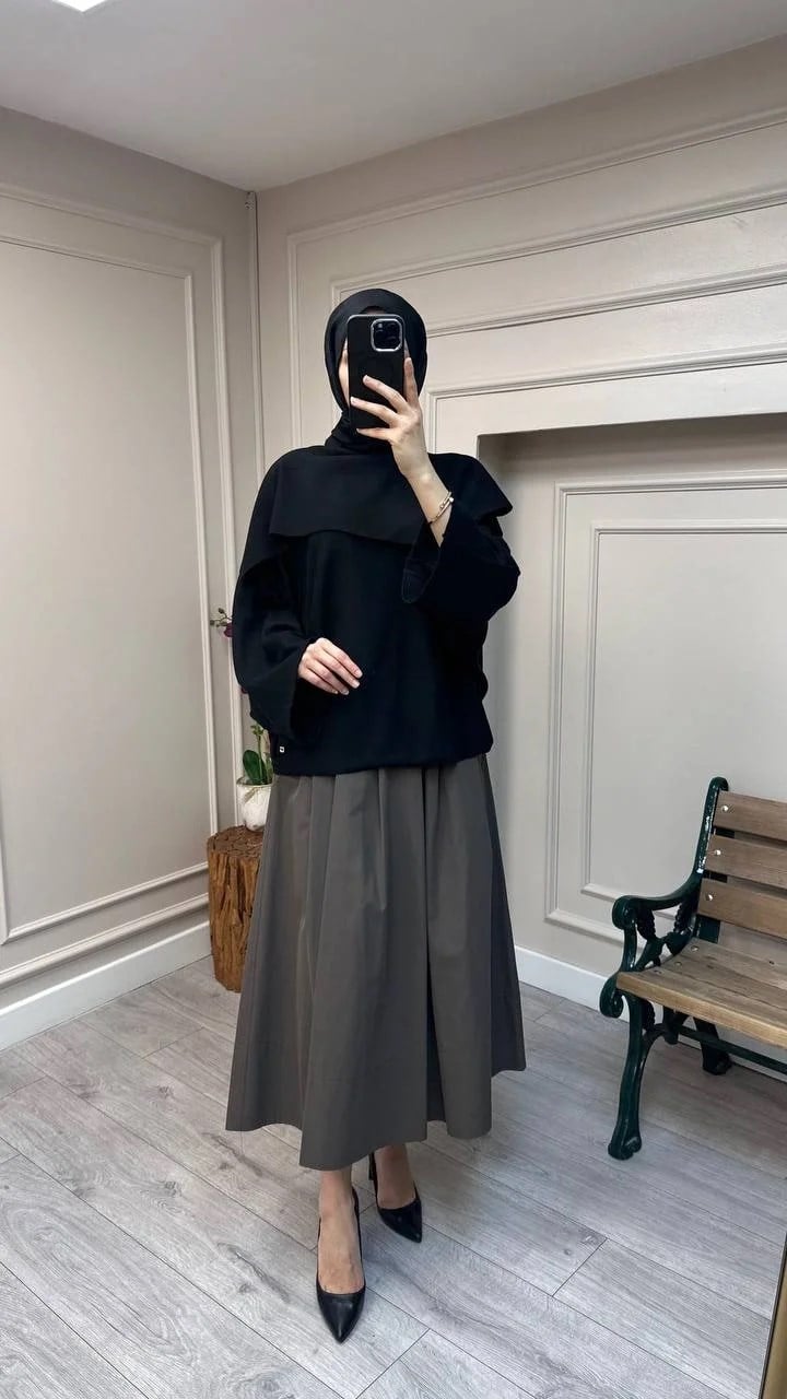 Ghisa 26KOBTNK4194 Siyah Asimetrik Geniş Yaka Tunik