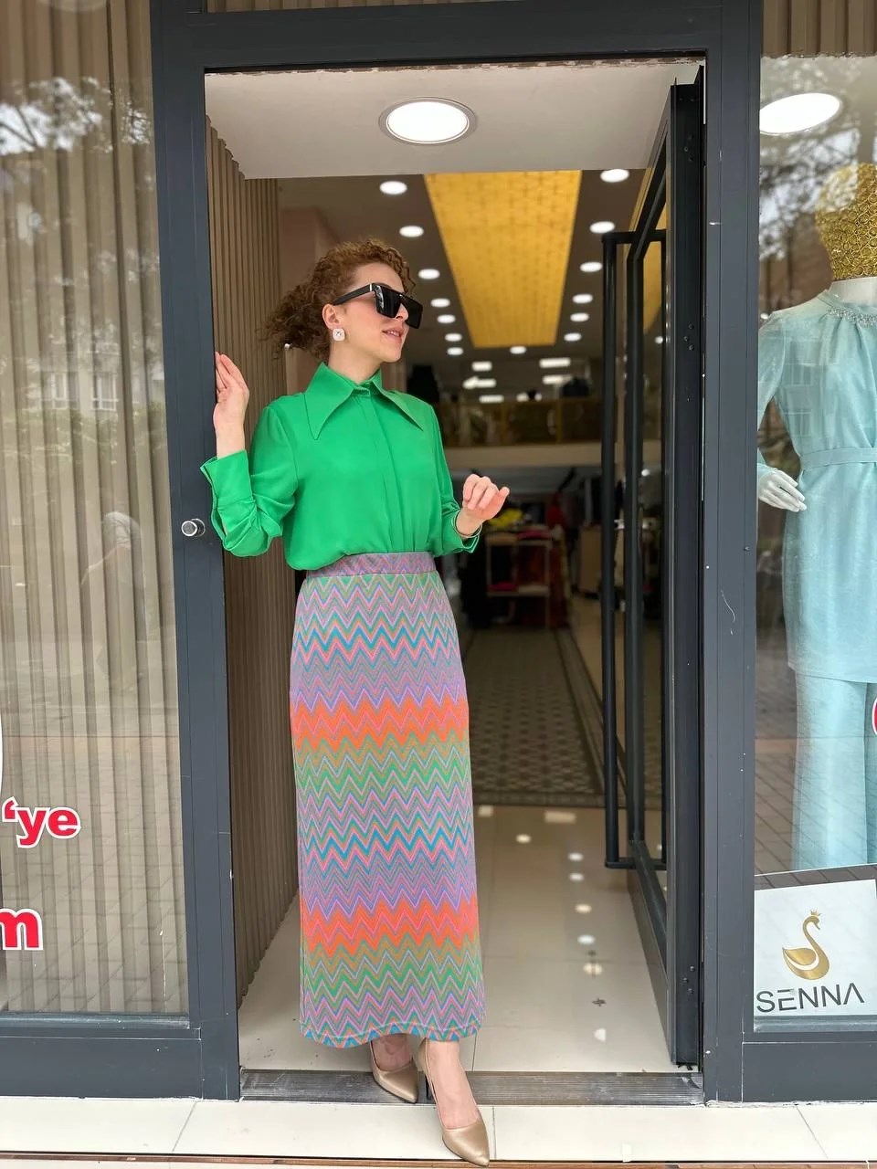 Heddy & Nurcan Çetin 23050 Oranj Renkli Etek