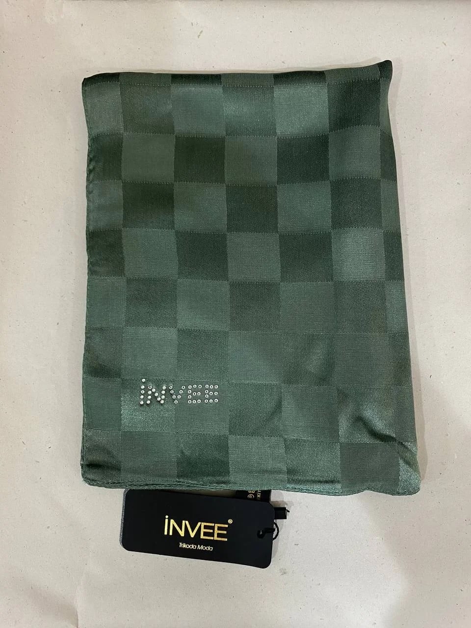 İnvee 1230 Küfrengi Şahane Şal