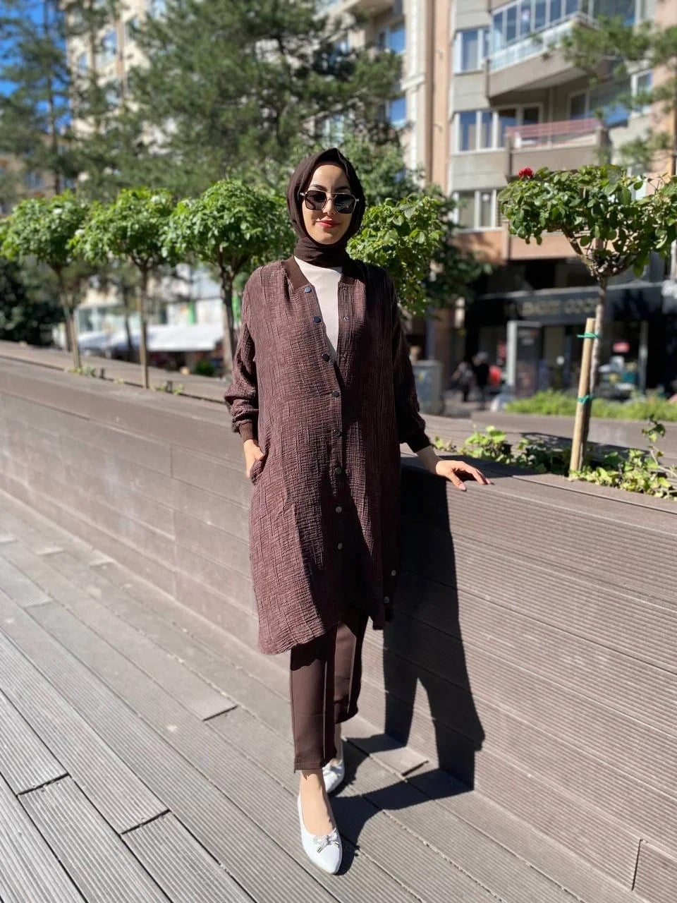 İnvee 6983 Kahve Modal Ara Boy Kap
