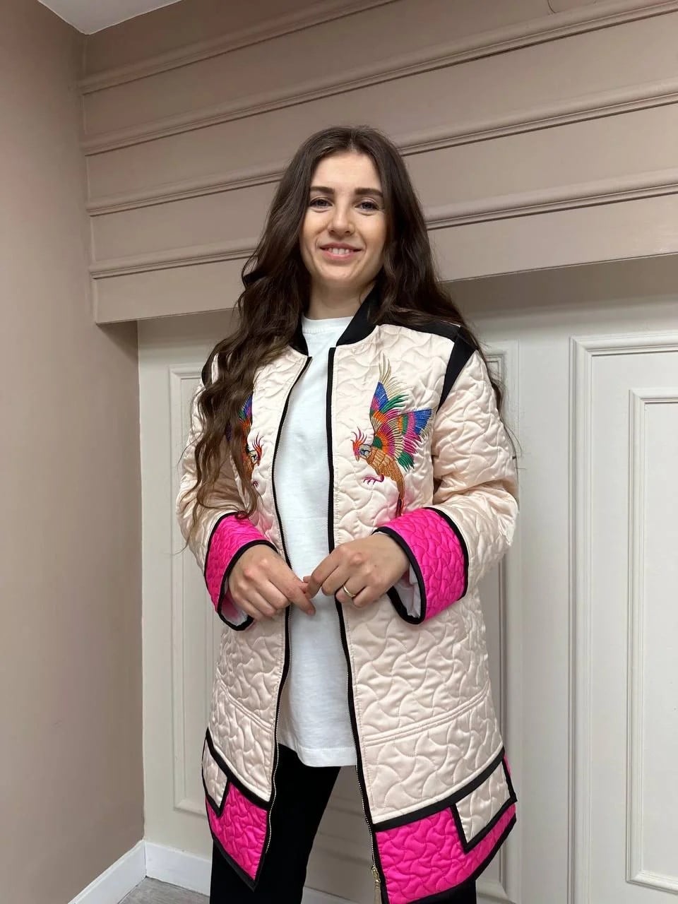Lisa Exclusive AE0045 Bej Kuş Nakışlı Bomber Ceket