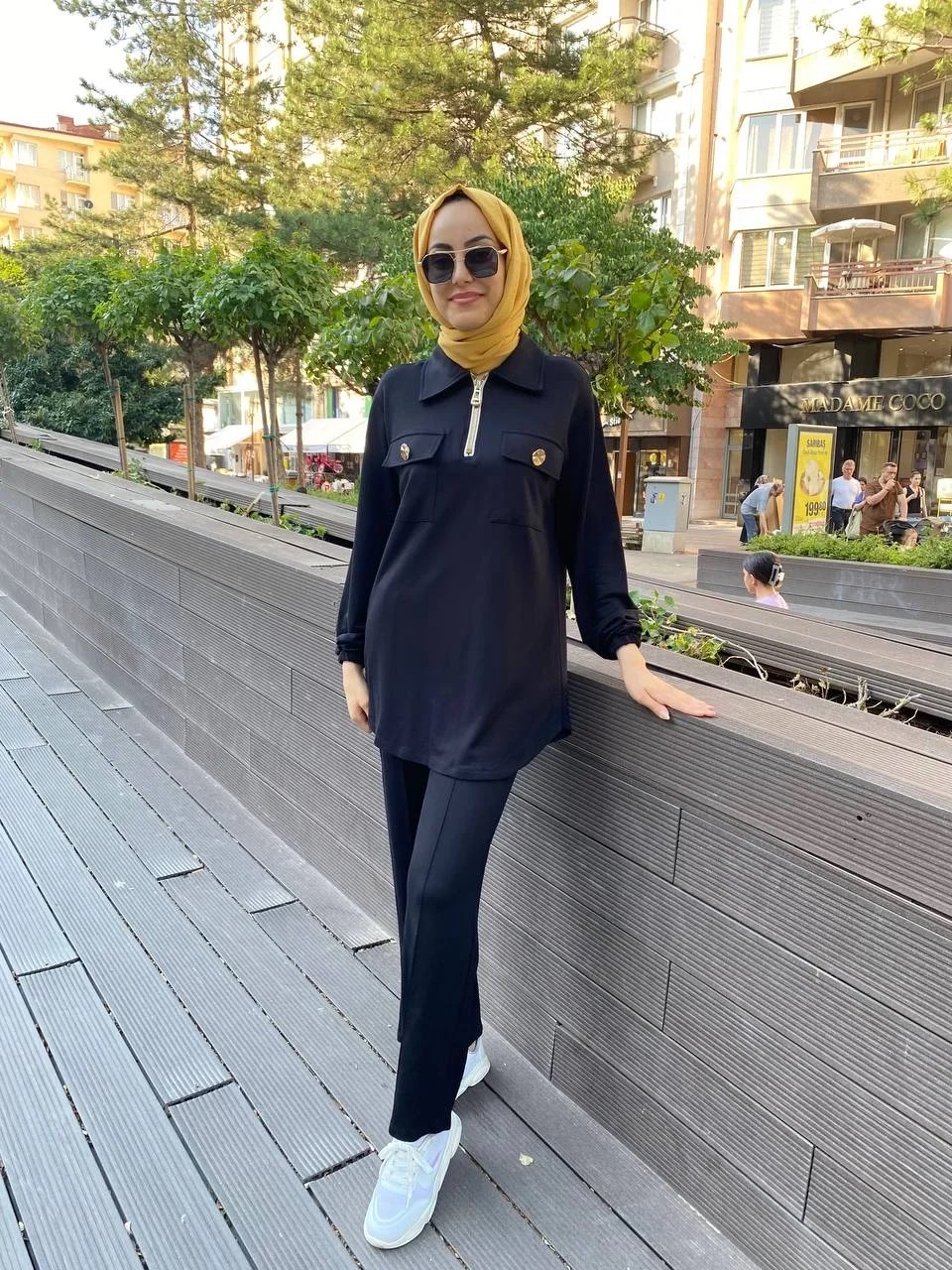 Missemramiss T4473 Siyah İpek Pamuk Takım