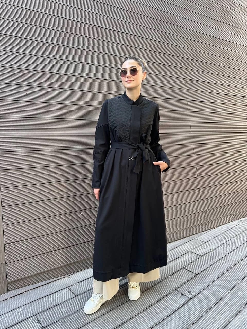 Misswhence 38527 Siyah Kapitone Detaylı Kap