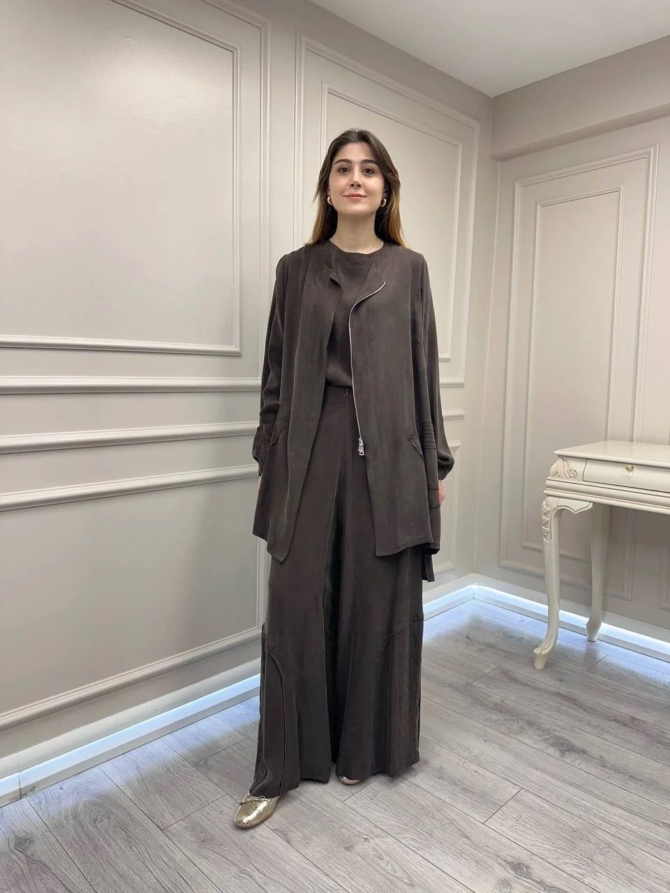 Misswhence 39208 Kahverengi Tunik Arkası Yırtmaçlı Takım
