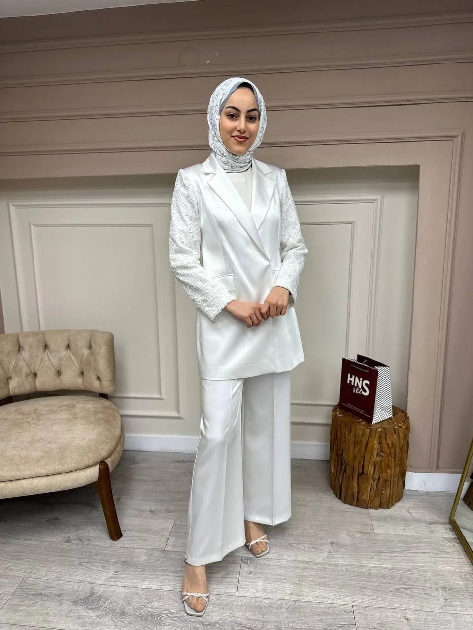 Senna 92206S22 Ekru Chriselda Takım