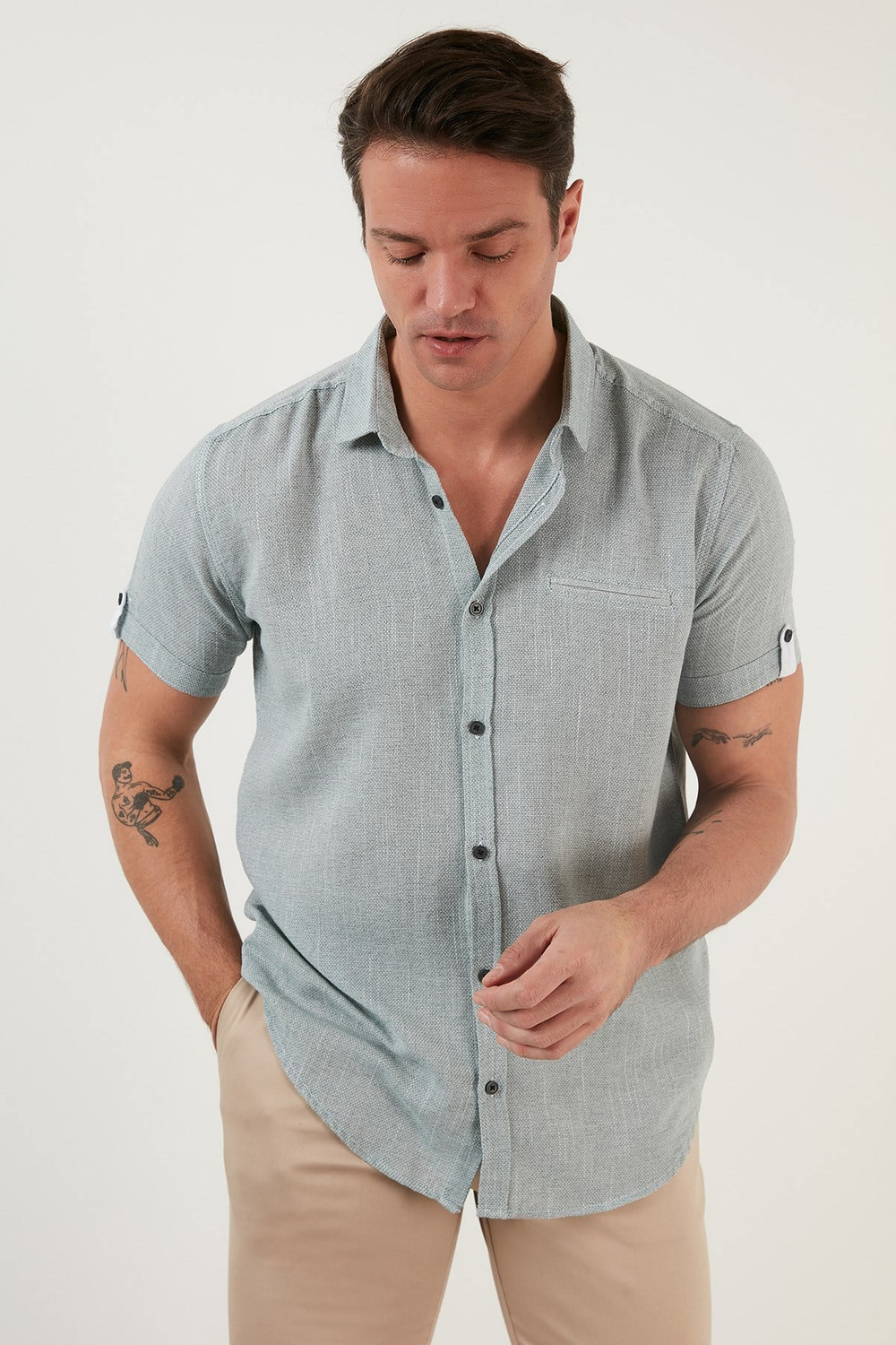 % 100 Pamuk Keten Görünümlü Slim Fit Kısa Kollu Erkek Gömlek CF21S111766 HAKİ