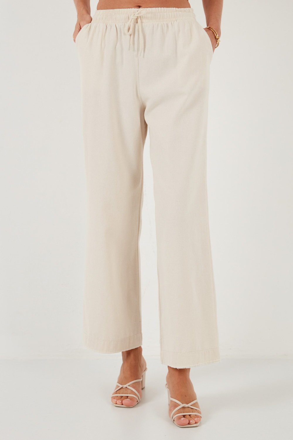 % 100 Pamuklu Bol Paça Regular Fit Kadın Pantolon 673PY2008 BEJ