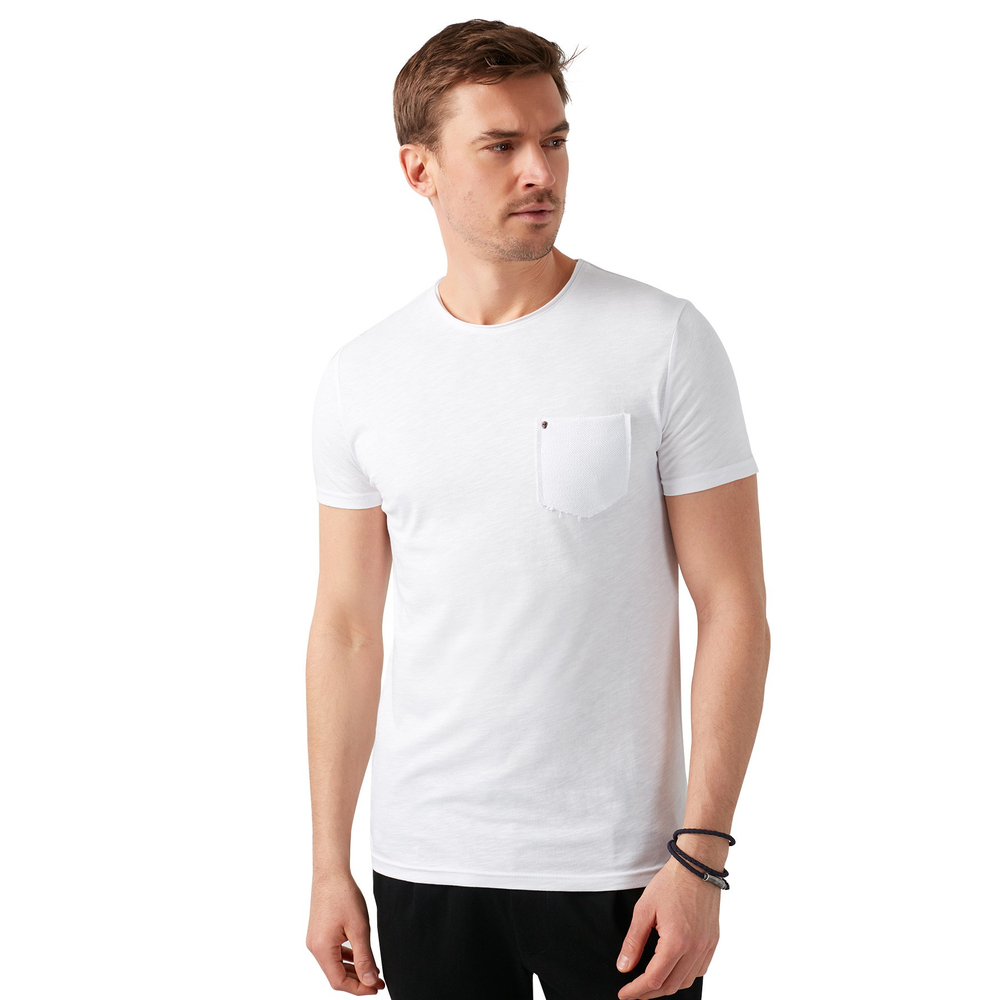 % 100 Pamuklu Slim Fit Bisiklet Yaka Cepli Erkek T Shirt 5902000 BEYAZ