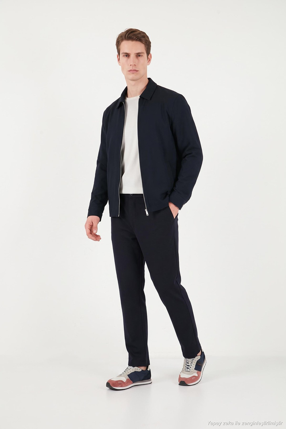 Bağlama Detaylı Regular Fit Düz Paça Jogger Erkek Pantolon 6843701 LACİVERT