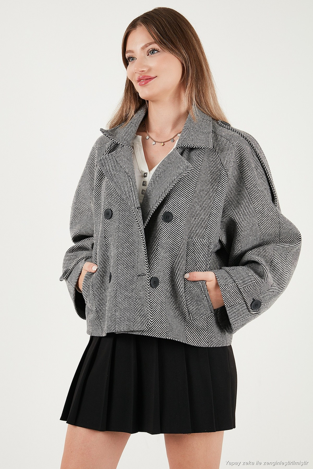 Balıksırtı Pamuklu Regular Fit Kruvaze Yaka Astarlı Kaşe Ceket Kadın Mont 6524981 SİYAH-BEYAZ