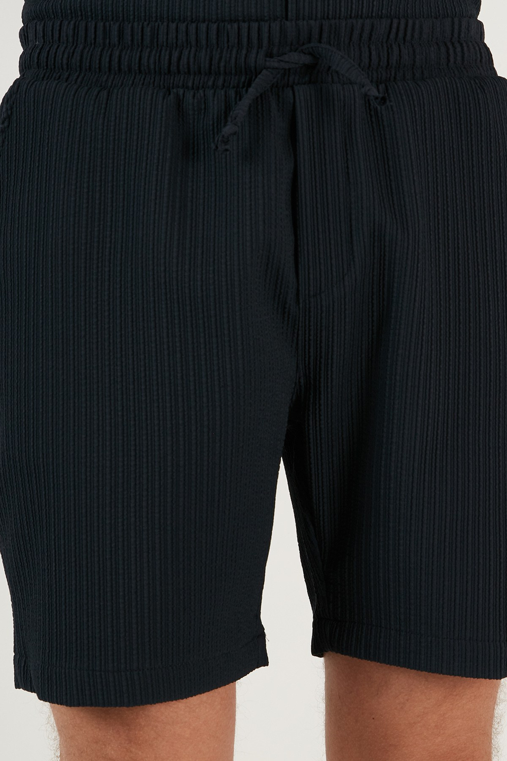 Belden Bağlamalı Cepli Slim Fit Erkek Short CF24S657850 LACİVERT