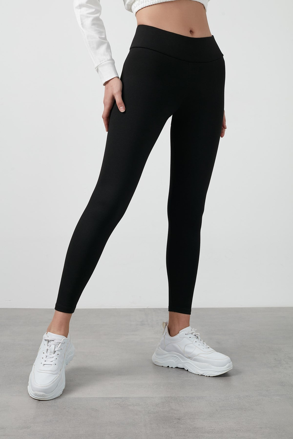 Büyük Beden Seçeneğiyle Yüksek Bel Toparlayıcı Üşütmeyen Kışlık Spor Kadın Tayt 626TIGHTS SİYAH