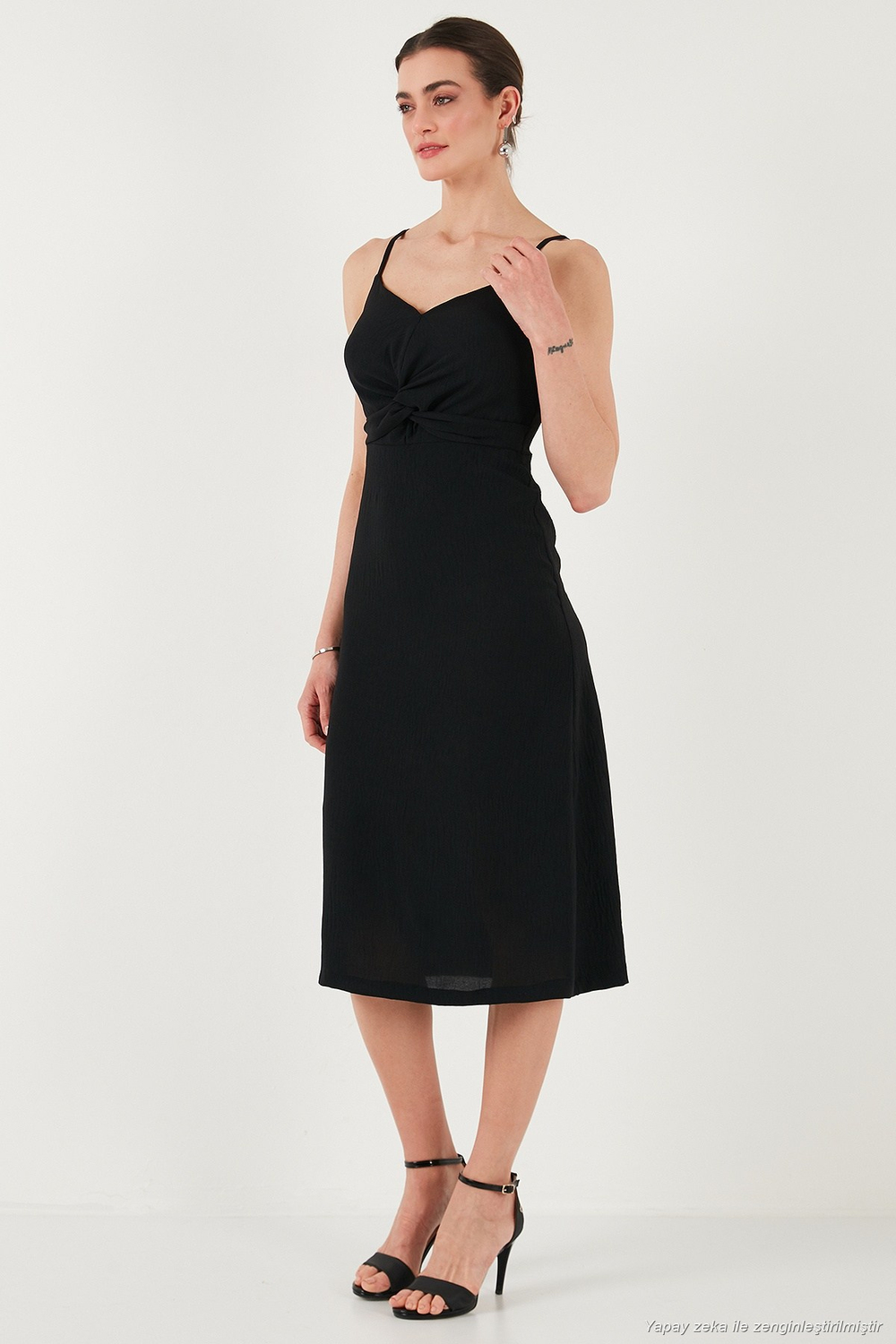 Büzgü Detaylı Regular Fit V Yaka Midi Boy Kadın Elbise 6788886 SİYAH