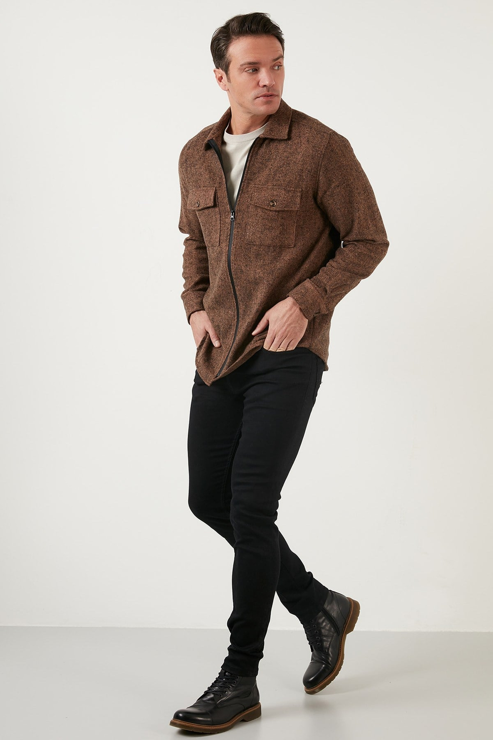 Çift Cepli Fermuarlı Slim Fit Kışlık Erkek Gömlek CF21W112925 HARDAL