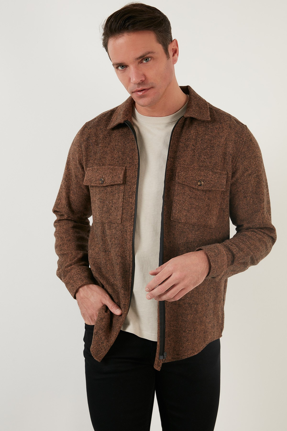 Çift Cepli Fermuarlı Slim Fit Kışlık Erkek Gömlek CF21W112925 HARDAL