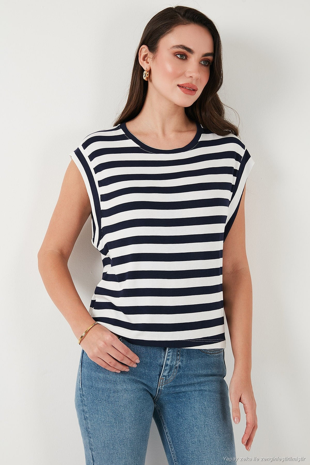 Çizgili Oversize Fit Bisiklet Yaka Kadın T Shirt 5866103 LACİVERT