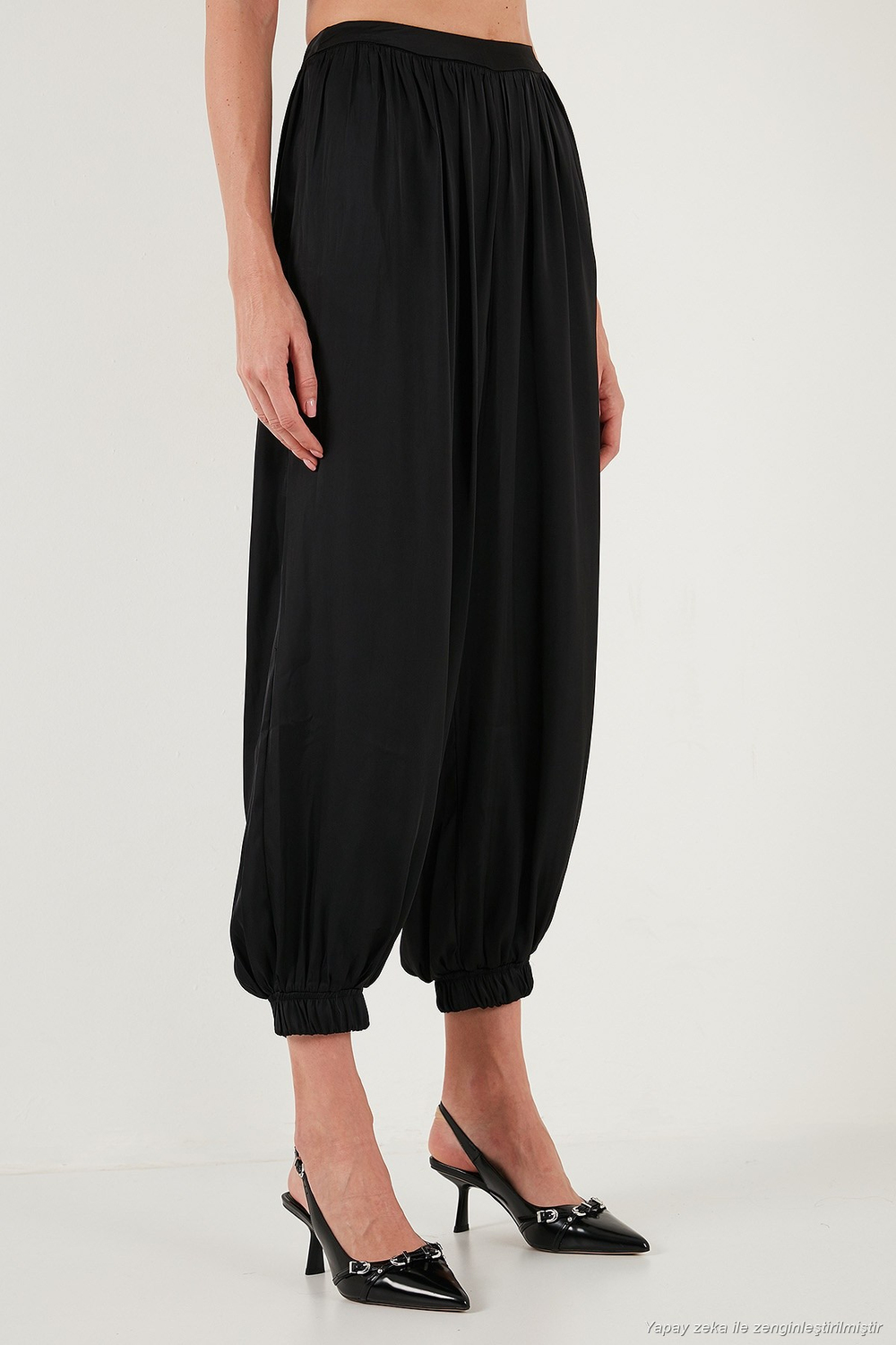 Comfort Fit Yüksek Bel Lastikli Paça Saten Kadın Pantolon 68351217 SİYAH