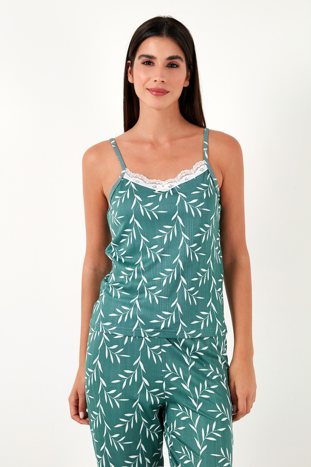 Dantelli Regular Fit Sabahlıklı İp Askılı Kadın Pijama Takımı 65780118 YEŞİL
