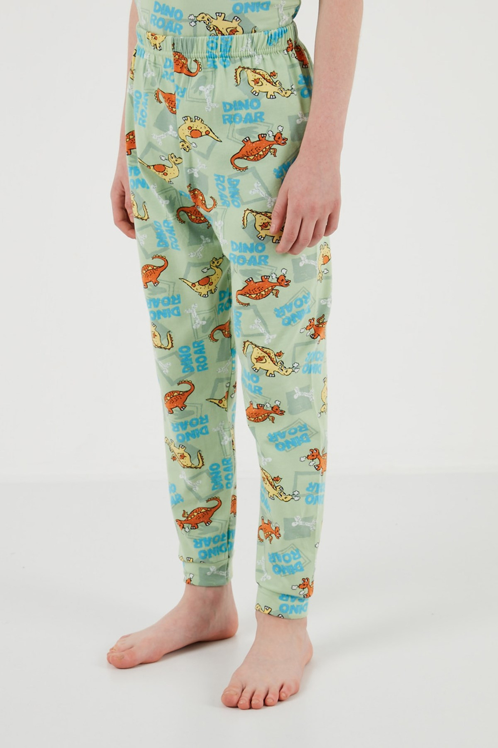 Desenli % 100 Pamuk Bisiklet Yaka Erkek Çocuk Pijama Takımı 6651003 MİNT