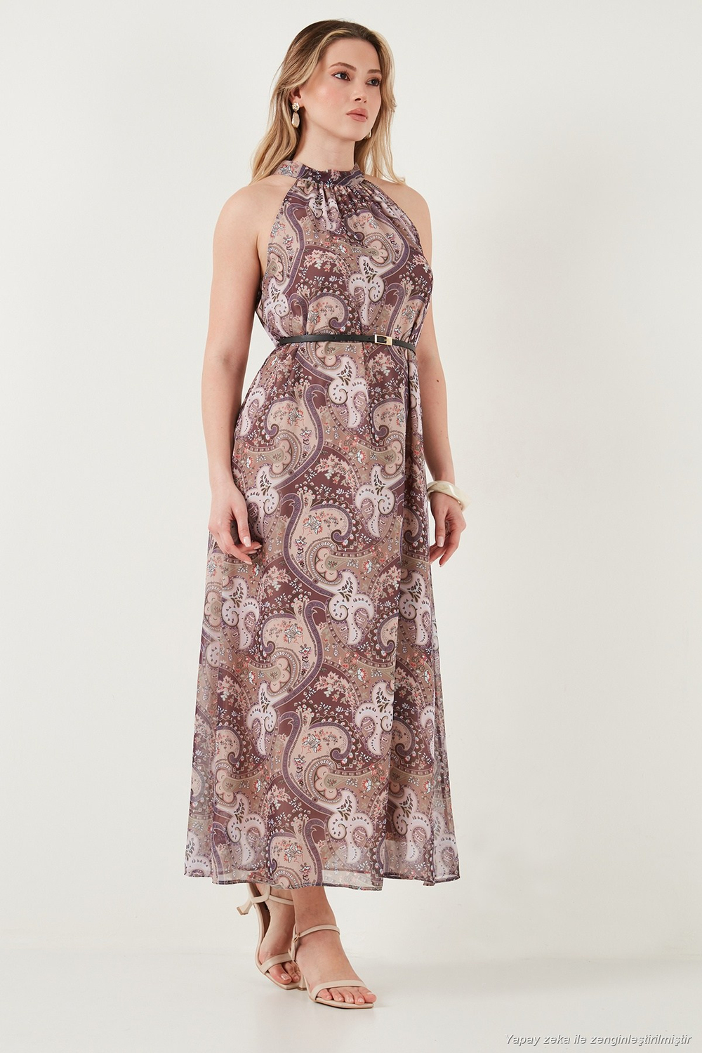 Desenli Halter Yaka Kolsuz Kemerli Maxi Şifon Kadın Elbise 6525724 LİLA