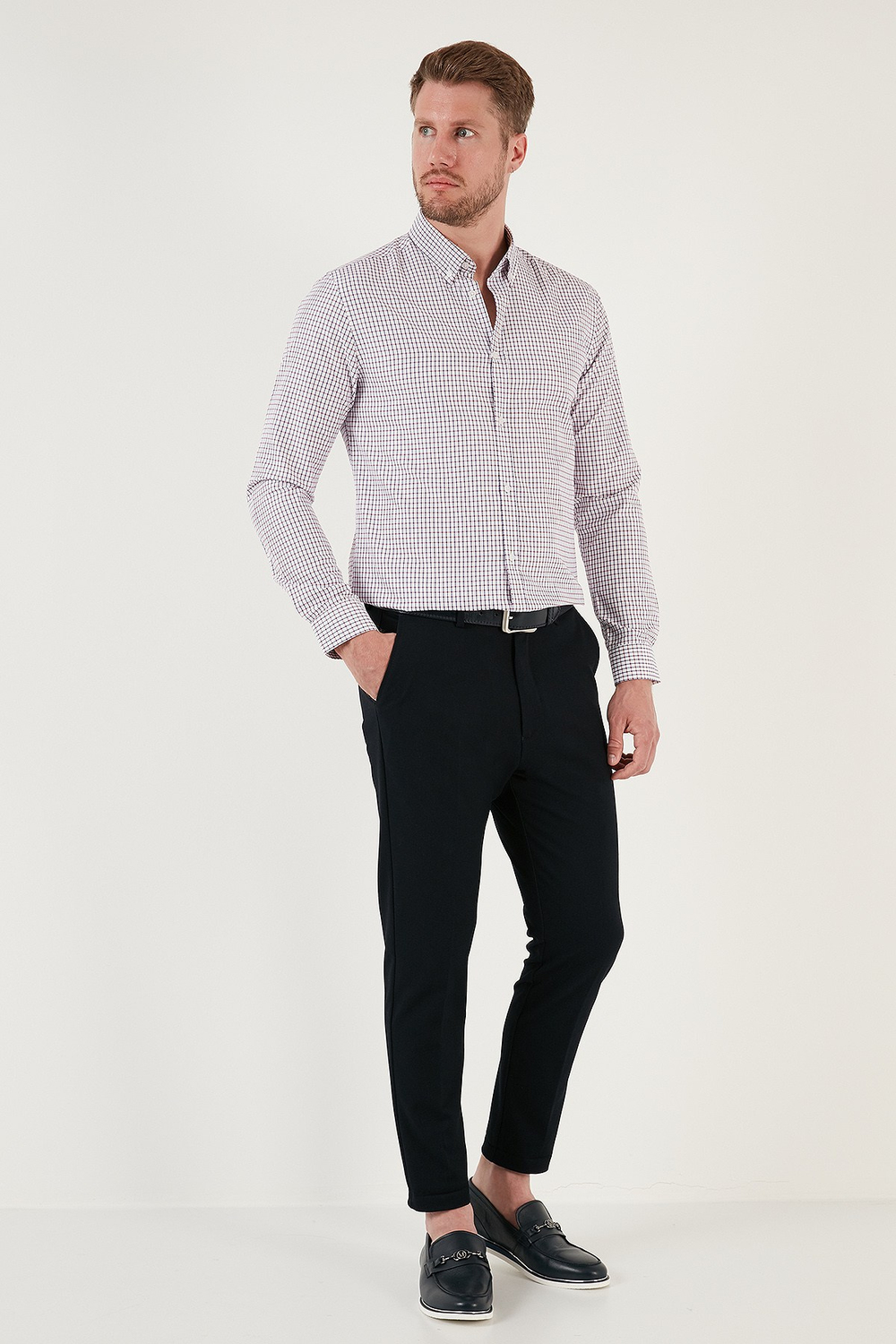 Desenli Pamuk Karışımlı Düğmeli Yaka Uzun Kollu Slim Fit Erkek Gömlek CF23S7496 LACİVERT-KIRMIZI