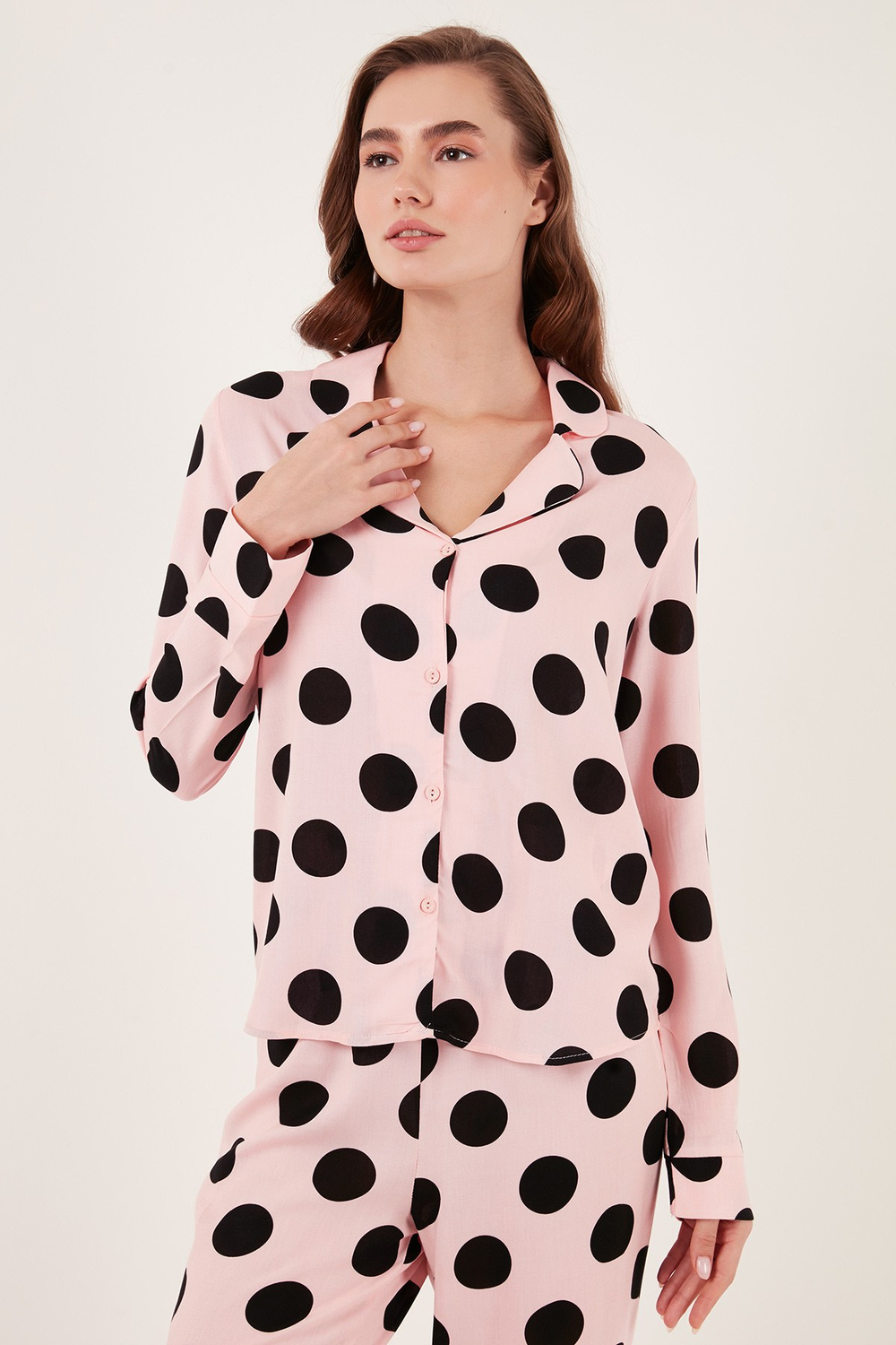 Desenli Reguar Fit Yumuşak Dokulu Kışlık Rahat Kadın Pijama Takımı 611PT288Y SİYAH