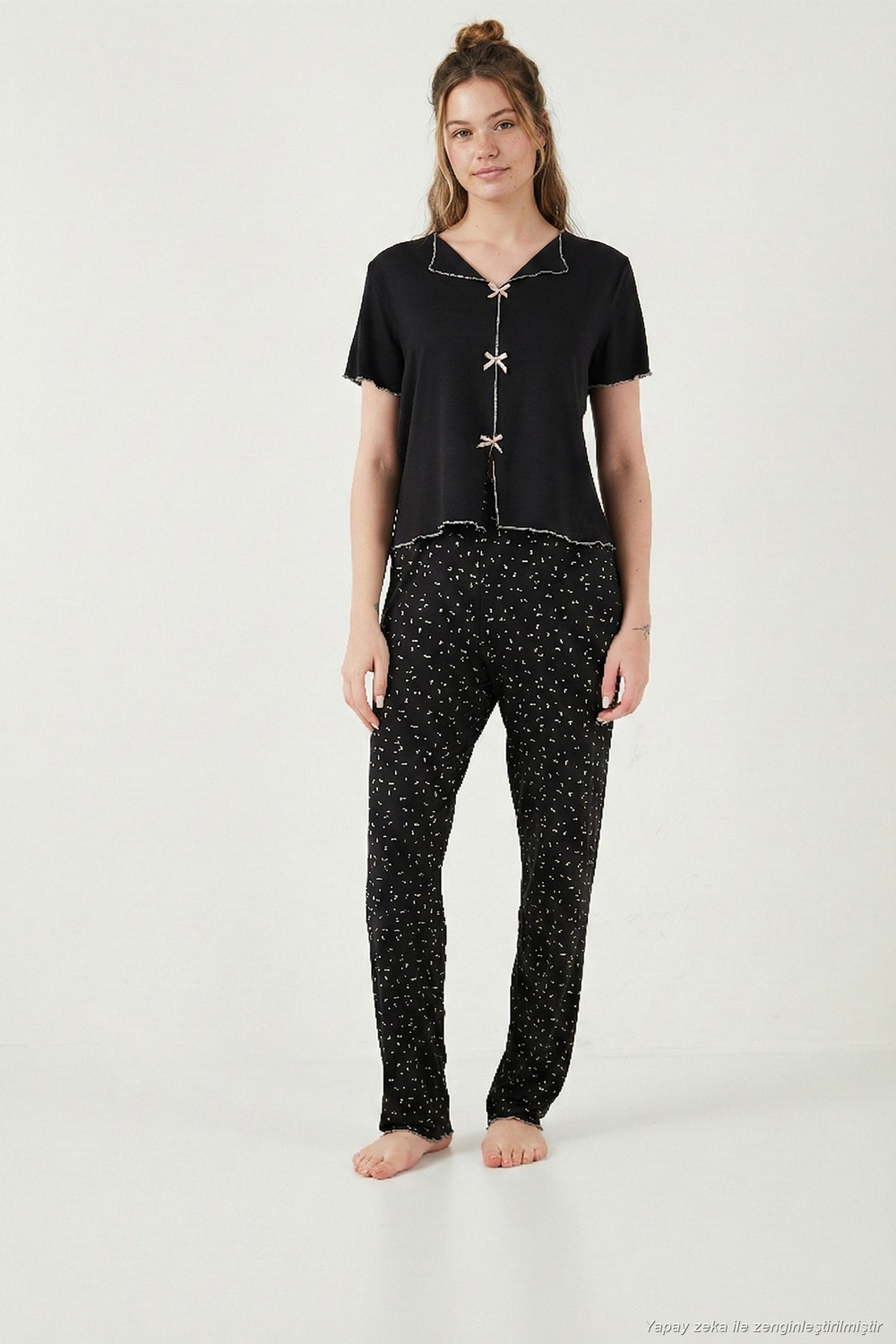 Desenli Standart Fit Kurdele Detaylı Kısa Kollu Kadın Pijama Takımı 6091435 SİYAH-BEYAZ